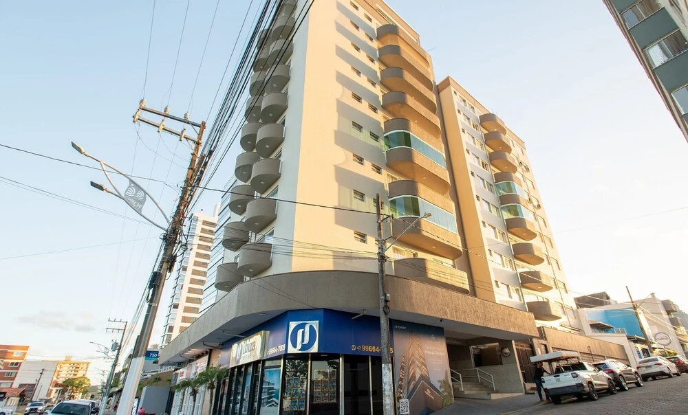 3 Bedroom Apartment 110 m From the Beach Emd0012