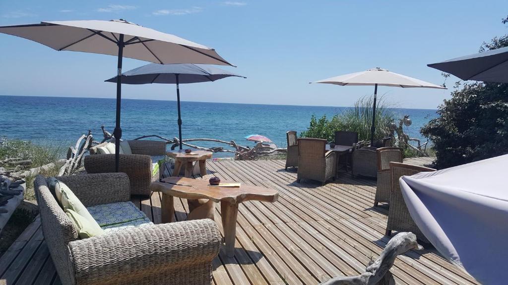 gallery_image_hidden_4