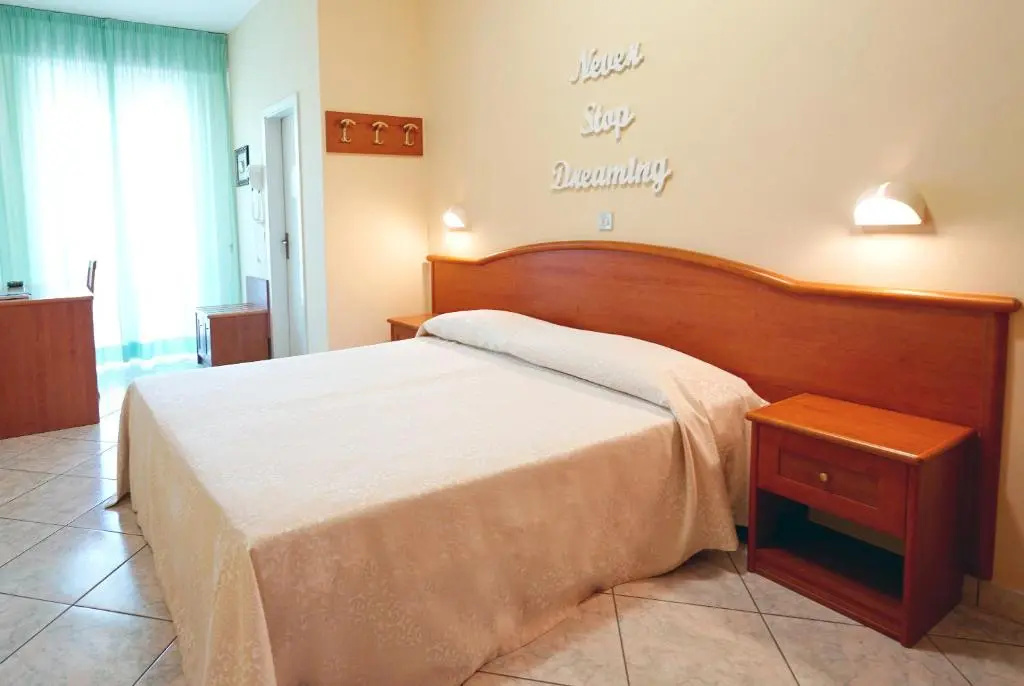 Standard Double room with balcony (full double bed)