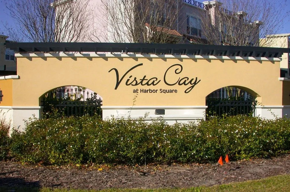 Vista Cay Inn by Densco