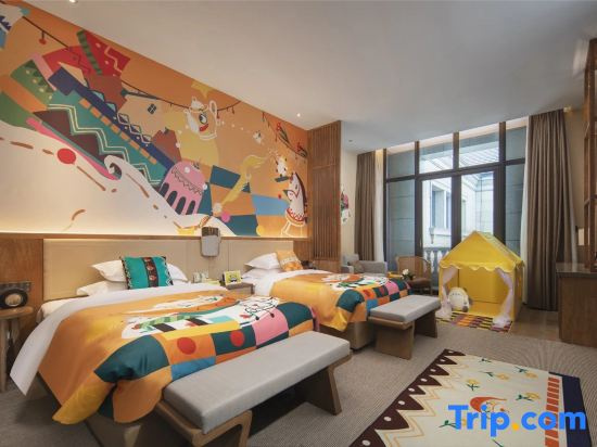 Standard Double Family room (twin beds)
