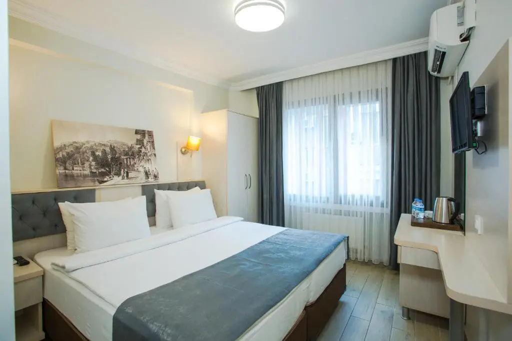 Economy Double room (full double bed)