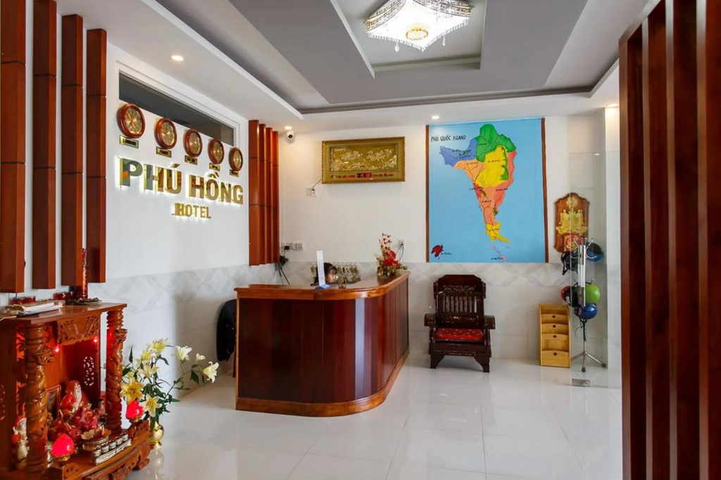 Phu Hong Hotel — фото
