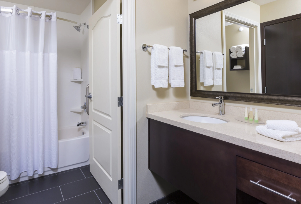 Staybridge Suites Canton by IHG - Général