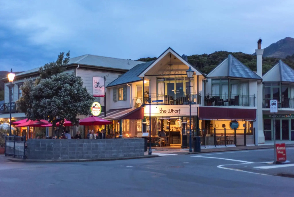 Akaroa Waterfront Apartment