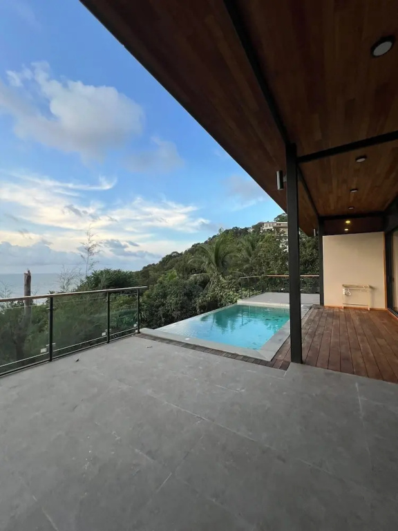 2 Bedrooms Family Villa with balcony and with sea view