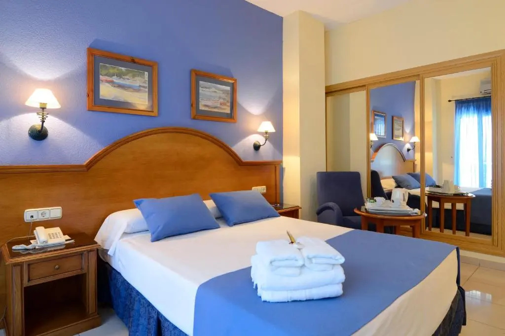 Hotel Isabel - Chambres