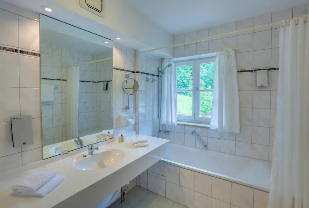 Superior Double room (full double bed)
