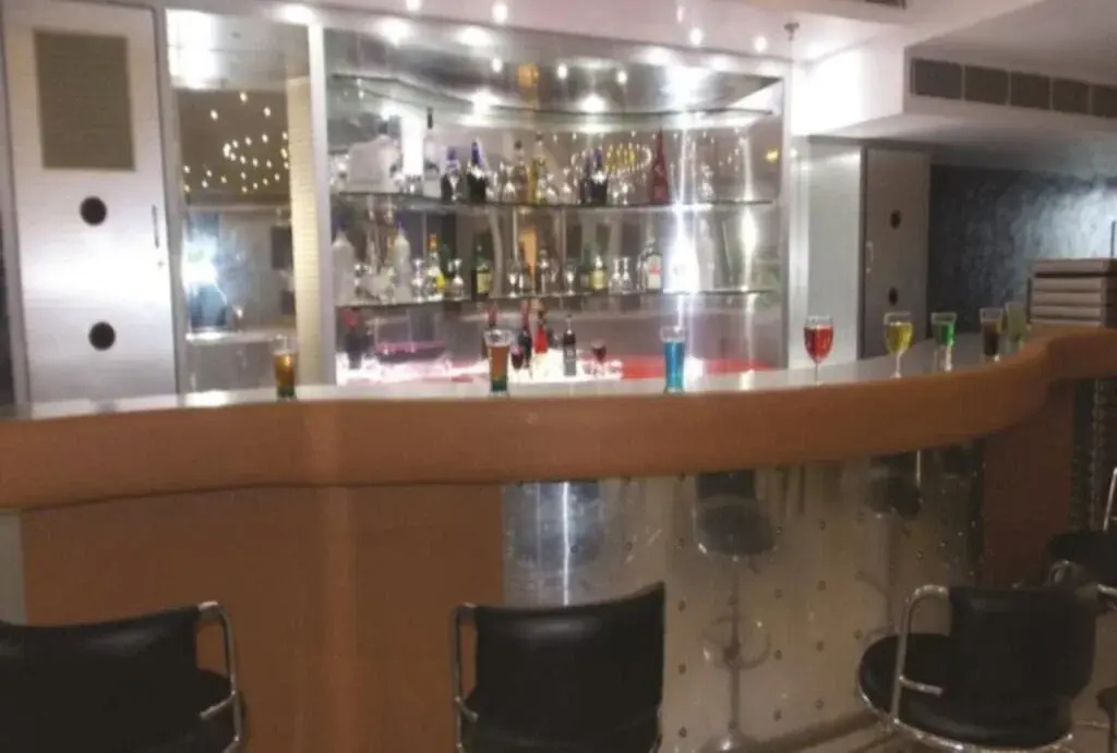 Airport City Hotel - Général