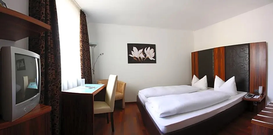 Hotel zur Pfalz - Chambres