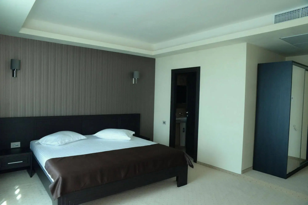 Hotel photo 25