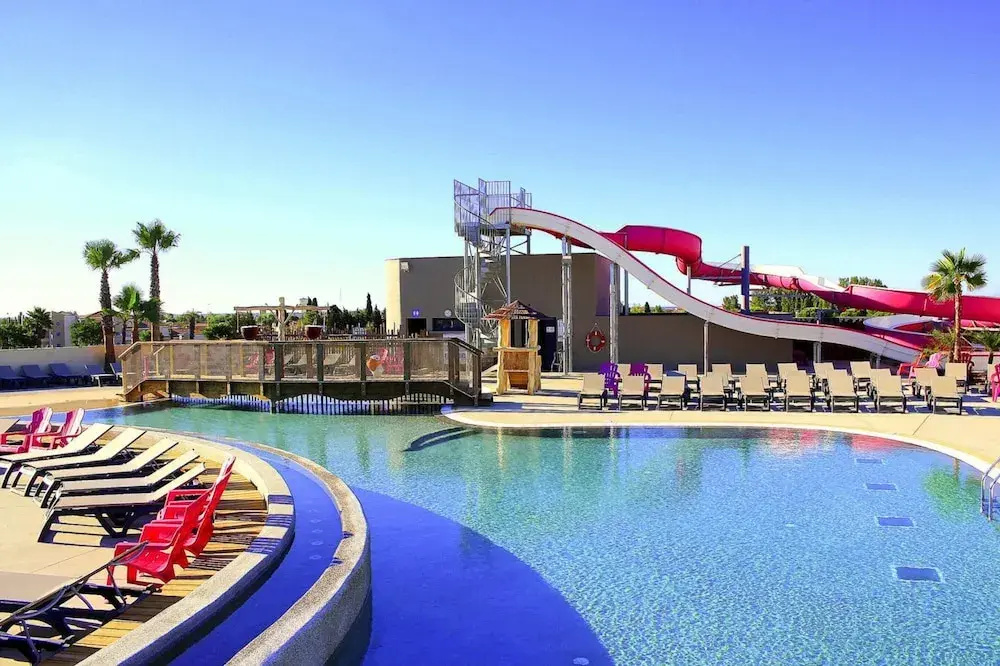 Afficher la photo 6 — Mobile Home in Serignan With Great Pool Area