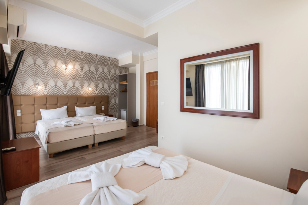 Отель Golden City Hotel в Афины