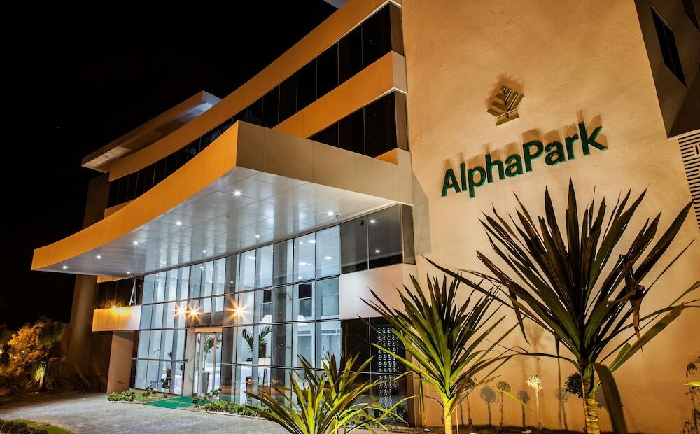 AlphaPark Hotel image