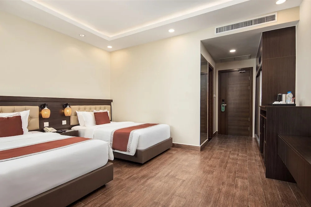 HM Grand Central Hotel — 2
