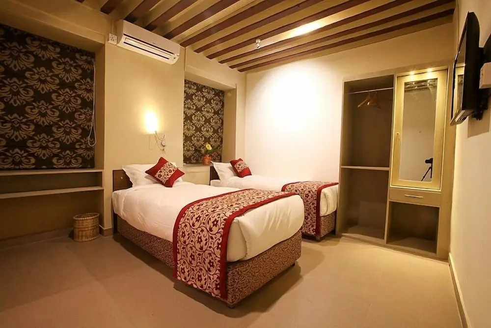 Hotel Heranya - Chambres