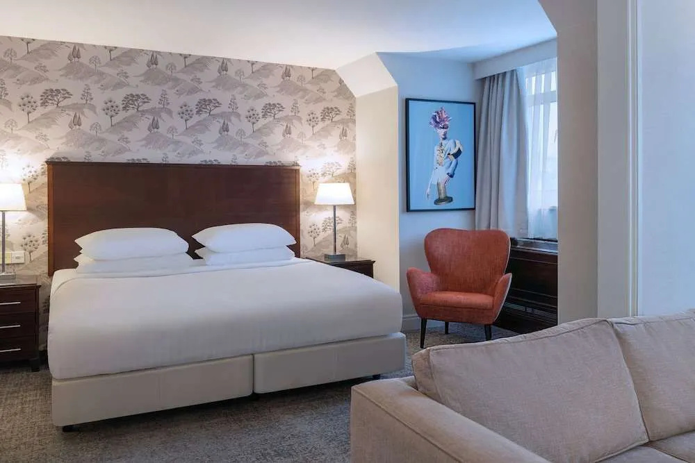 York Marriott Hotel — 5