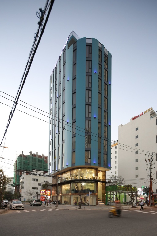 Отель Menora Premium Da Nang в Дананге