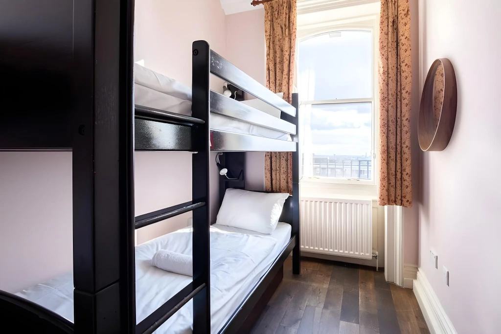 Отель Palmers Lodge Swiss Cottage - Hostel в Лондоне