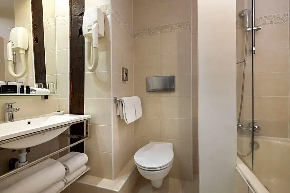 Relais Hotel Du Vieux Paris 57