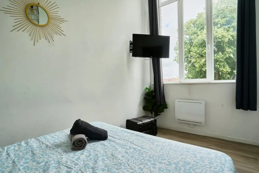 Voir la photo 2 — En d Placement 8 Wifi Gratuit