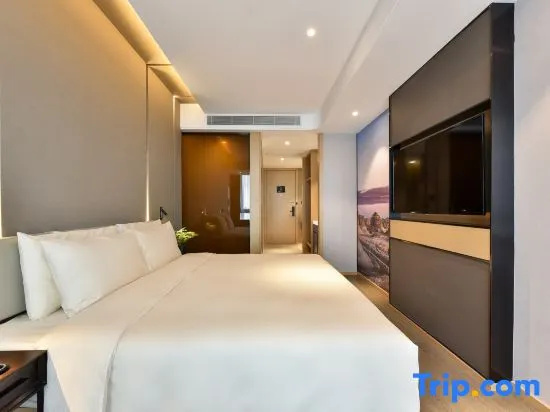 Superior Double room (full double bed)