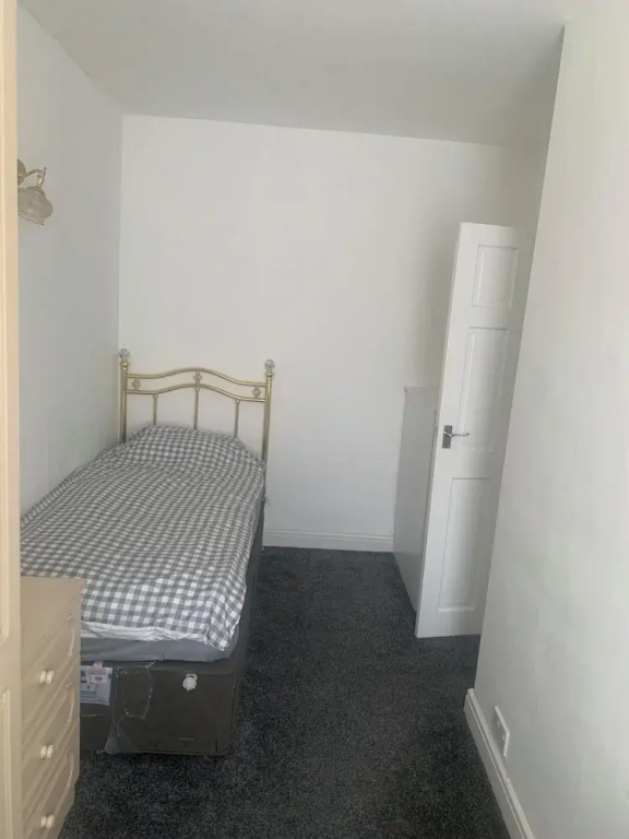 Rotzy Residences Burnley Home Away From Home