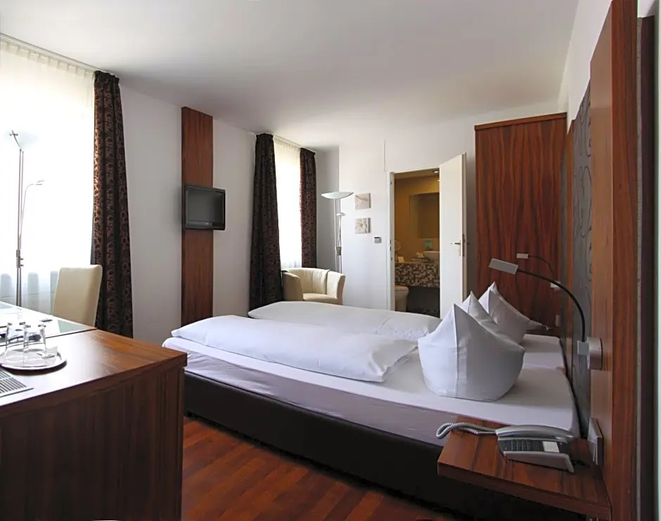 Hotel zur Pfalz - Chambres