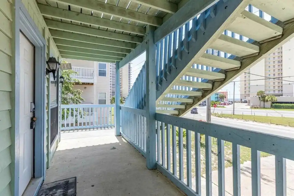 The Cove 101a by Meyer Vacation Rentals