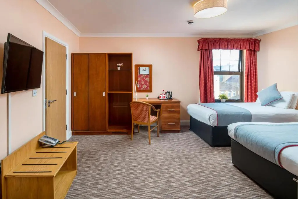 Mehfil Hotel - Chambres