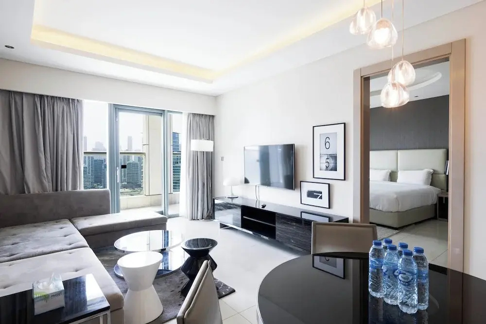 Paramount Damac Towers By Elegant Homes — фото