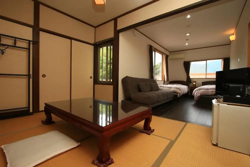 Komuroya Ryokan - фото 3