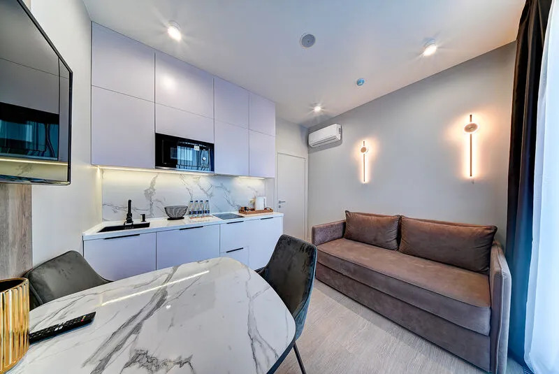 Двухместный номер Deluxe с видом на море двуспальная кровать в Real Apartments Sochi