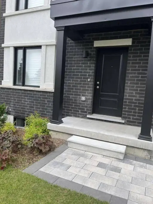 Luxury new Suite with separate entrance