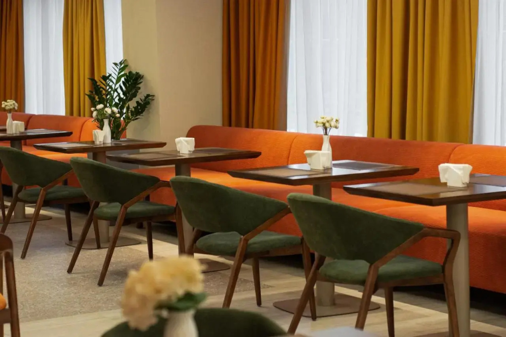Almaty Hotel	 - Général