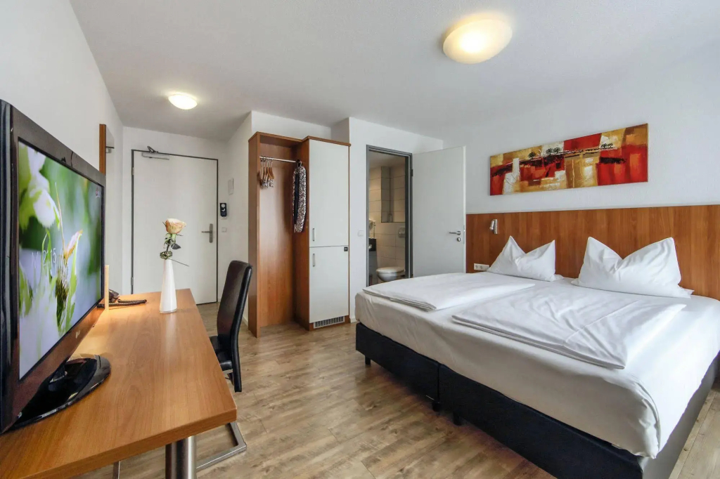 ibis Styles Aalen - фото 4