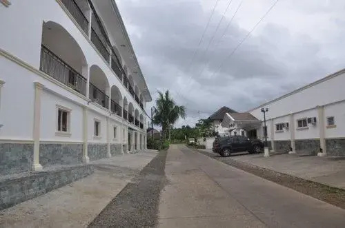 West Wing Resort Hotel