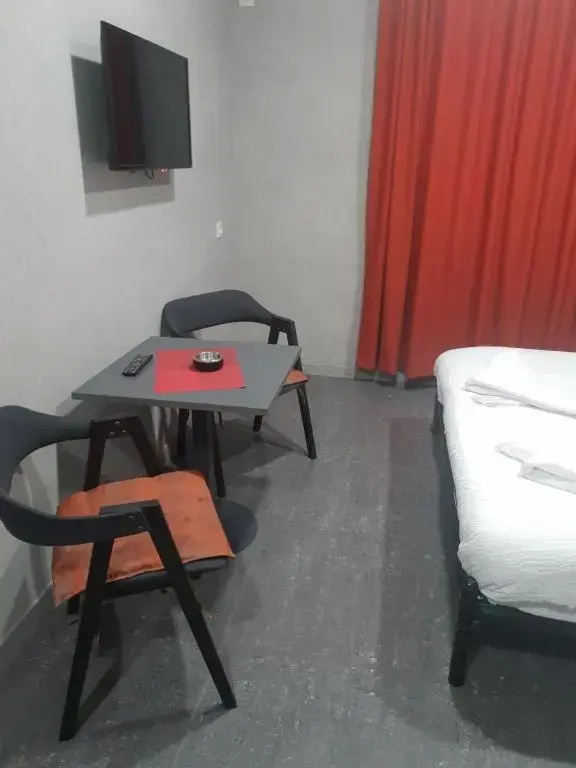 Economy Double room (full double bed)