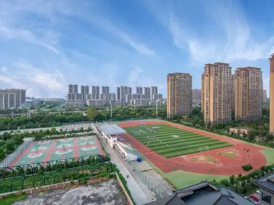 Zhongquan Junlin International Hotel (Fuyang Linquan County Government Branch)