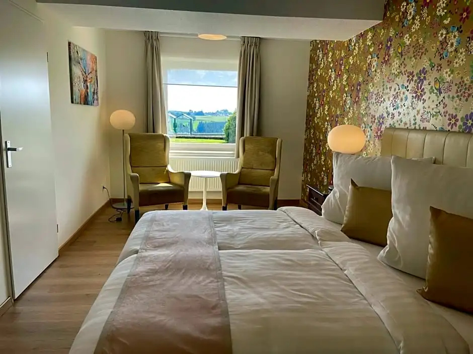 Comfort room