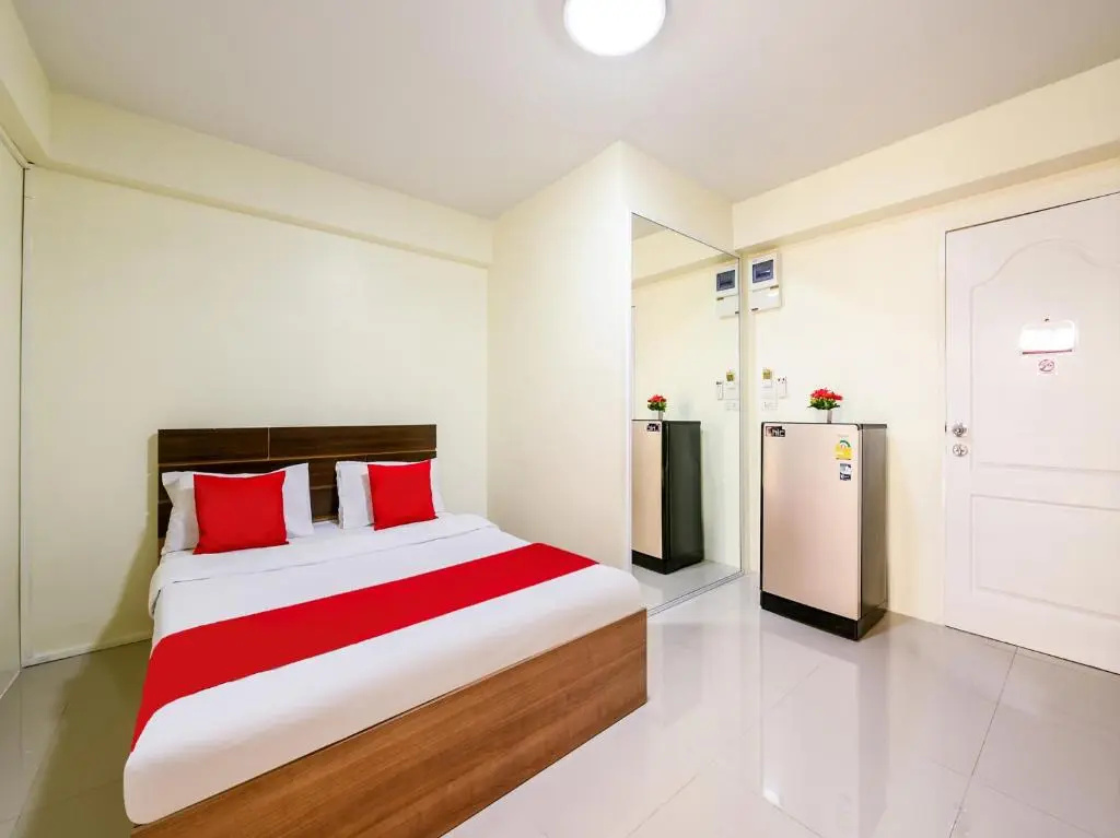 Economy Double room (full double bed)