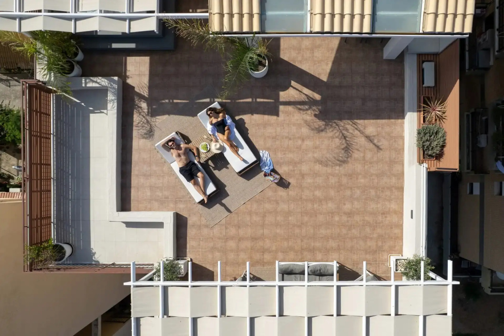 Unique Apartment