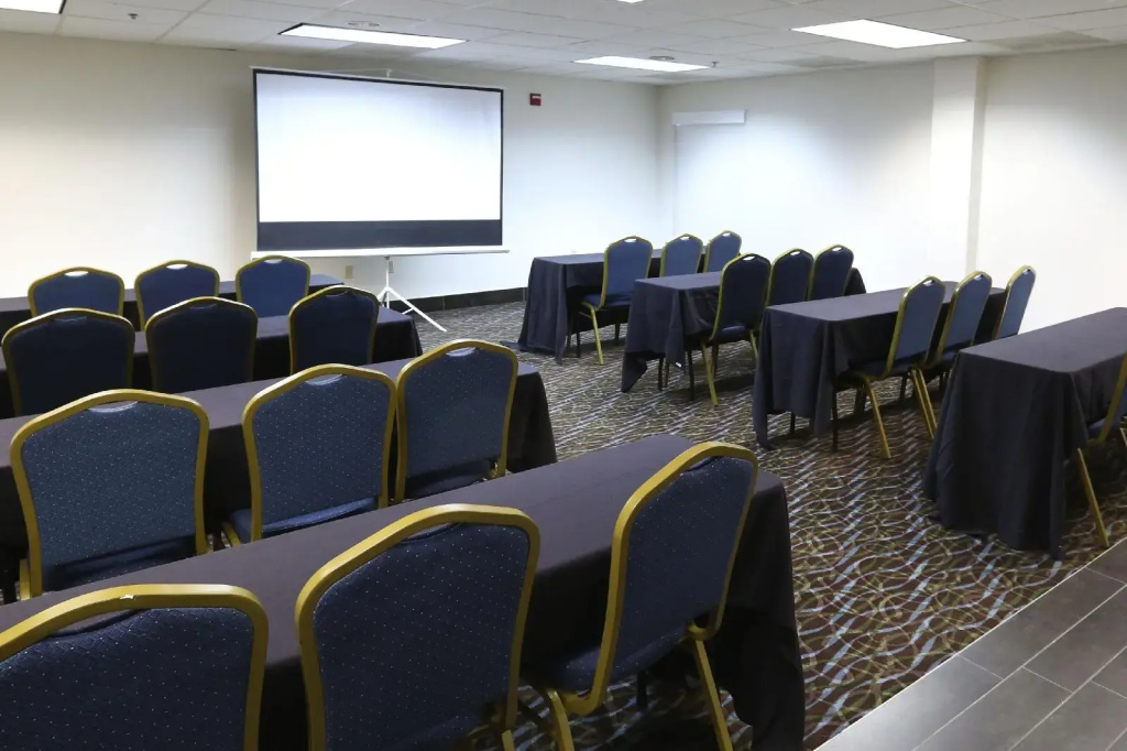 Holiday Inn Express Hotel & Suites Blythewood by IHG - Général