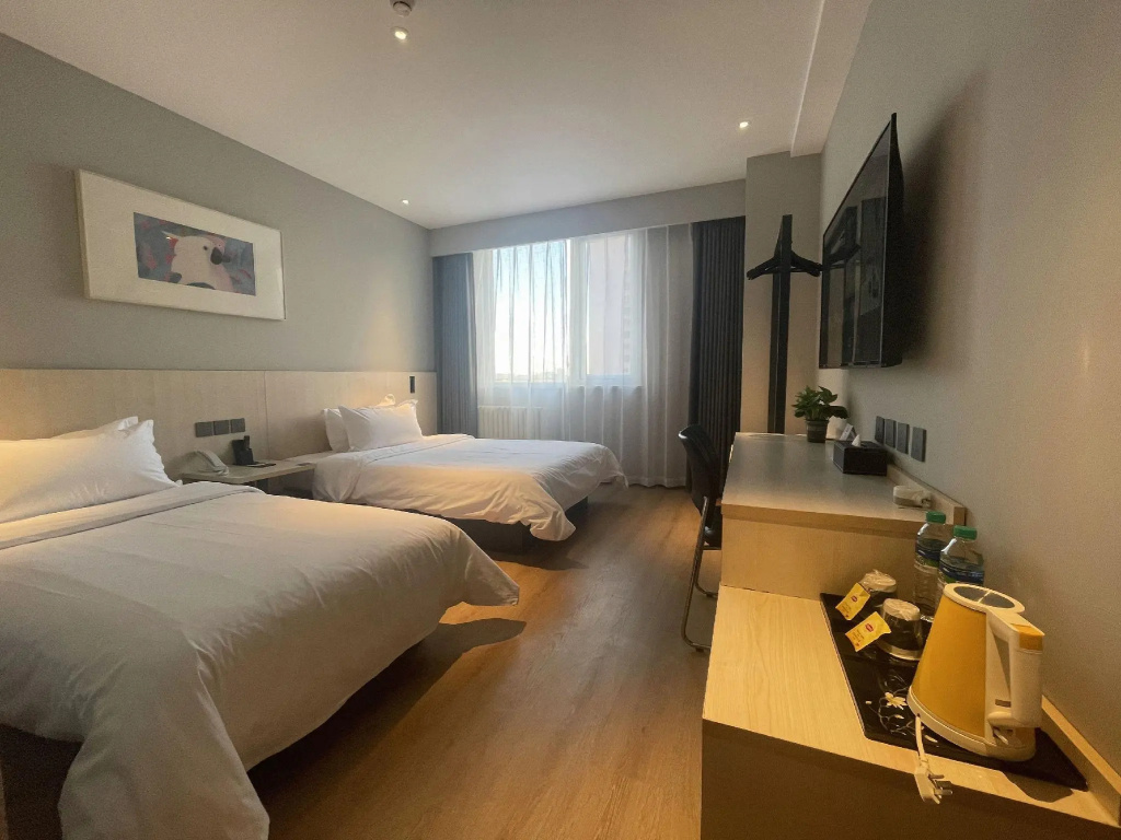 Отель Jinjiang Inn Beijing Tongzhou Beiyuan Subway Station Branch в Пекине