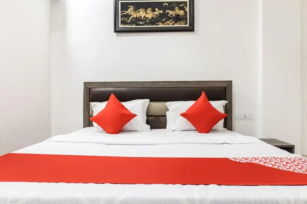 Hotel Diamond Star by OYO Rooms