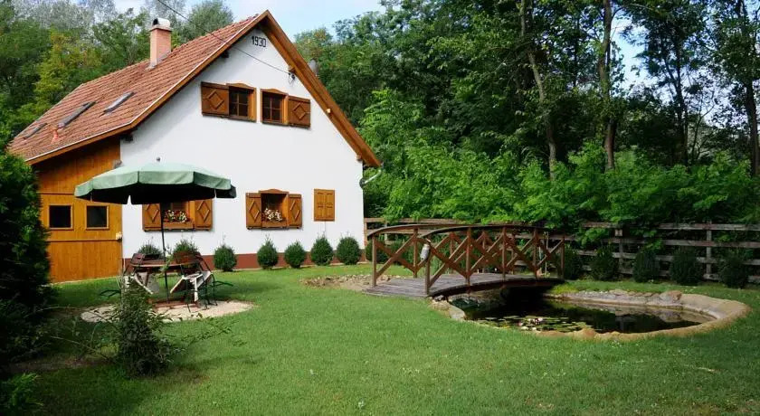 Márta Tanya - фото 9