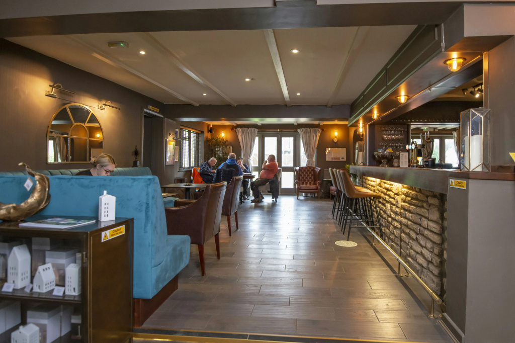 Pettifers Freehouse Hotel - Général