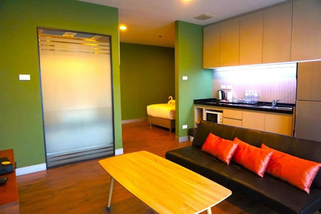Отель Nest n Rest Hotel в Бангкоке