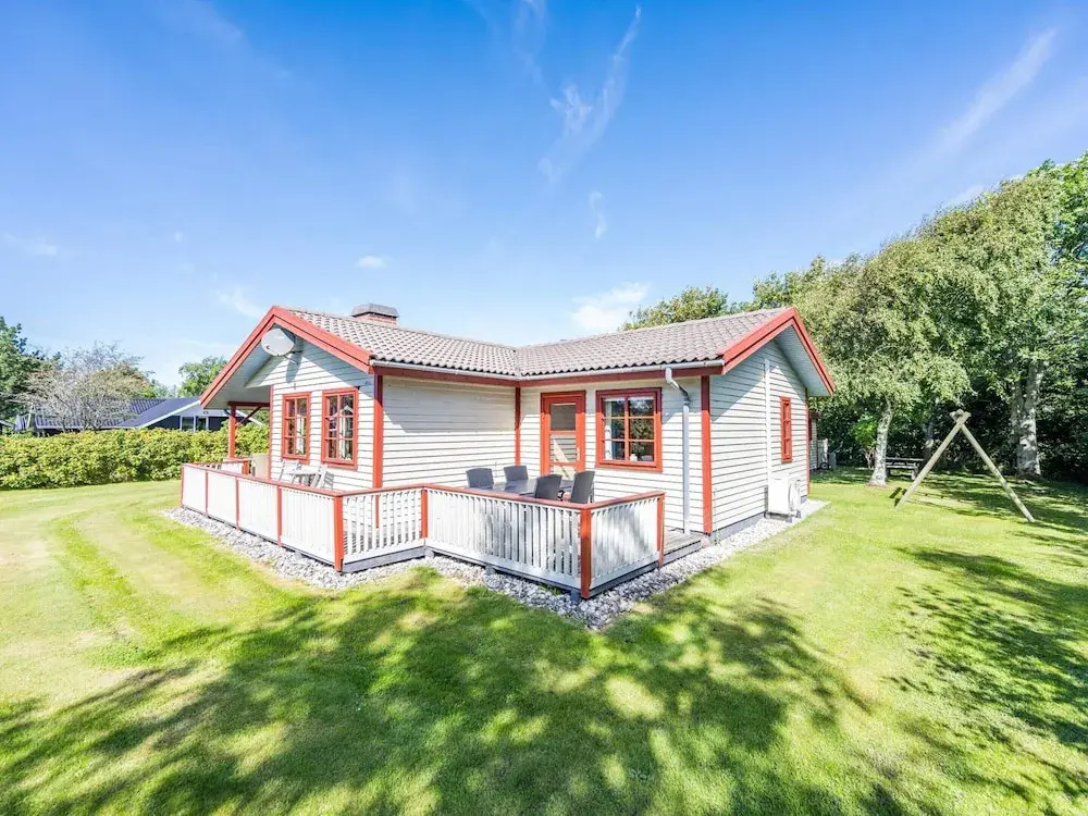 6 Person Holiday Home in Hemmet