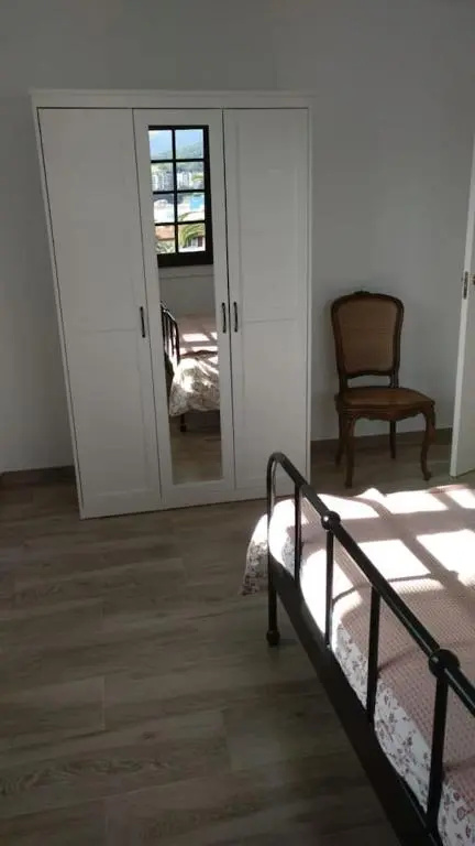 Voir la photo 1 — Marinela
